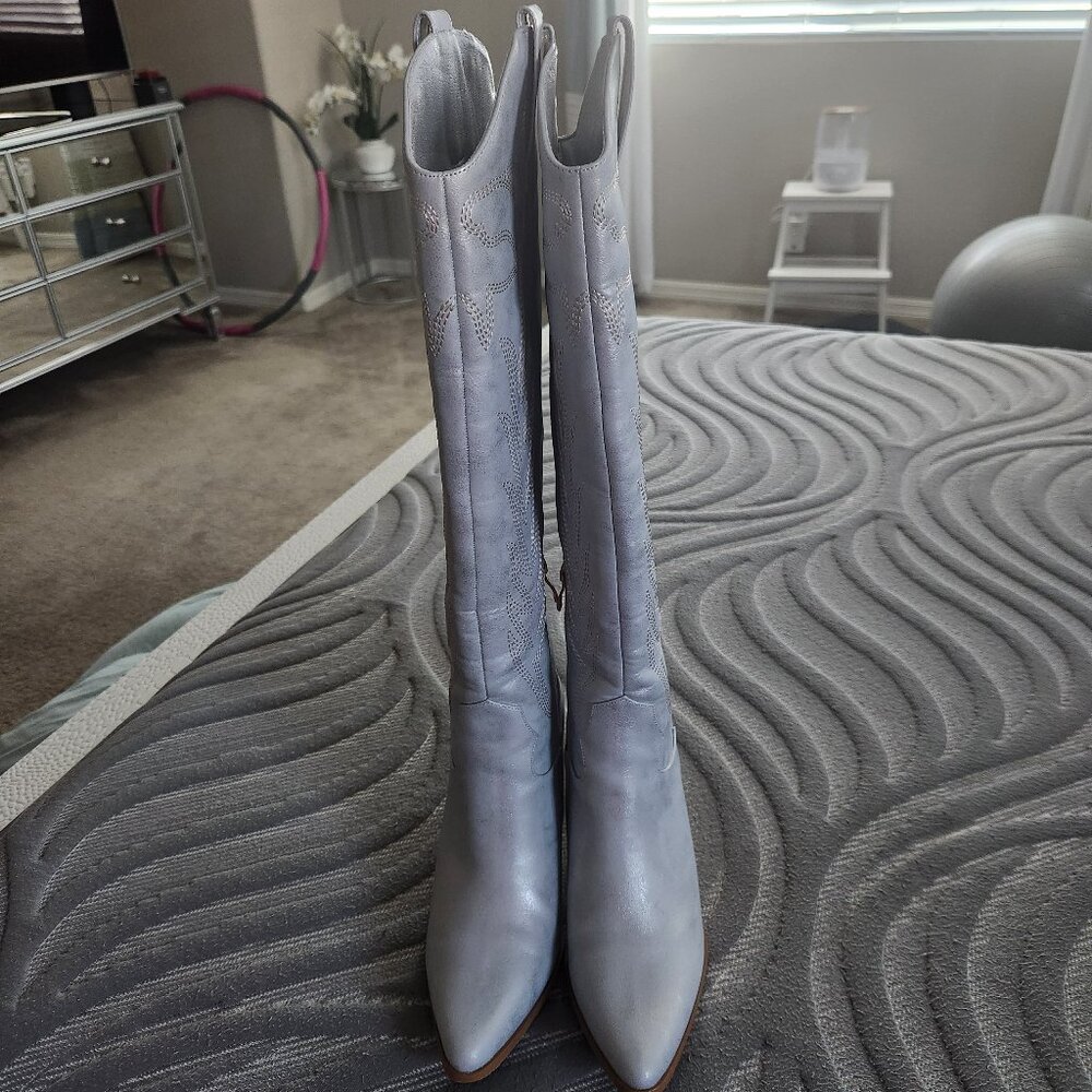 So Me Cruising Brushed Metallic Western Cowgirl Knee Boots - Silver - Size 7
